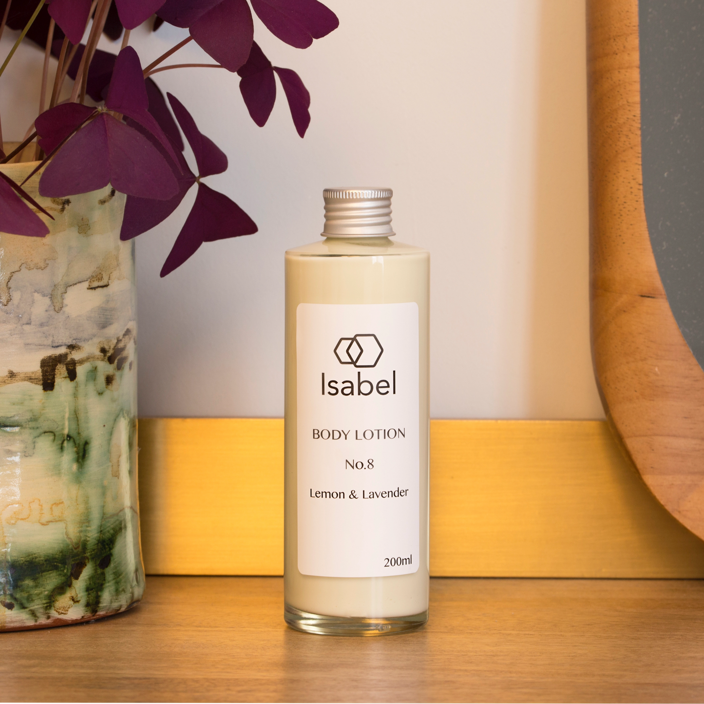 No.8 Body Lotion - Isabelskincare