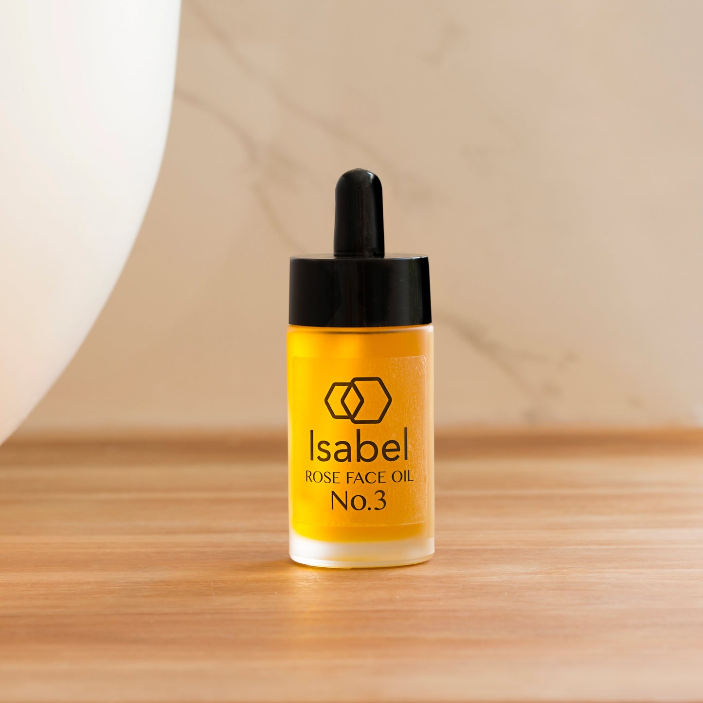 Isabel Skincare No.3 Rose Face Oil – 30ml bottle of nutrient-rich, non-greasy facial oil with Rose Otto, Frankincense, and Geranium, designed for calming and nourishing skincare routines
